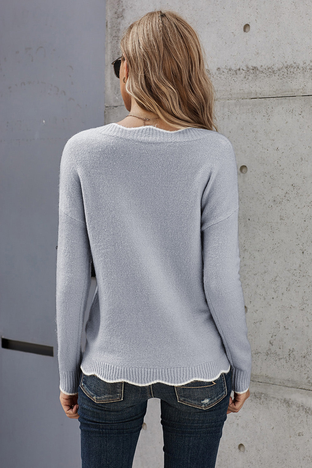 Scalloped Trim V-Neck Sweater