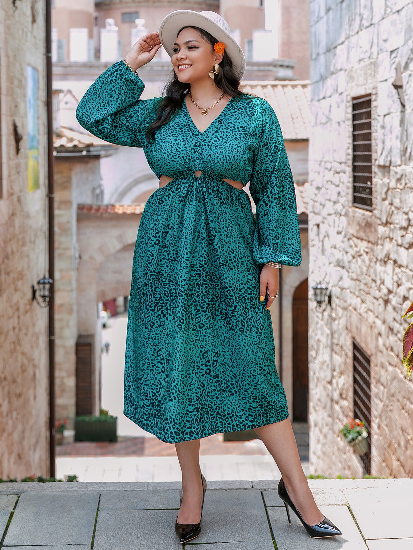 Plus Size Leopard Cutout Midi Dress