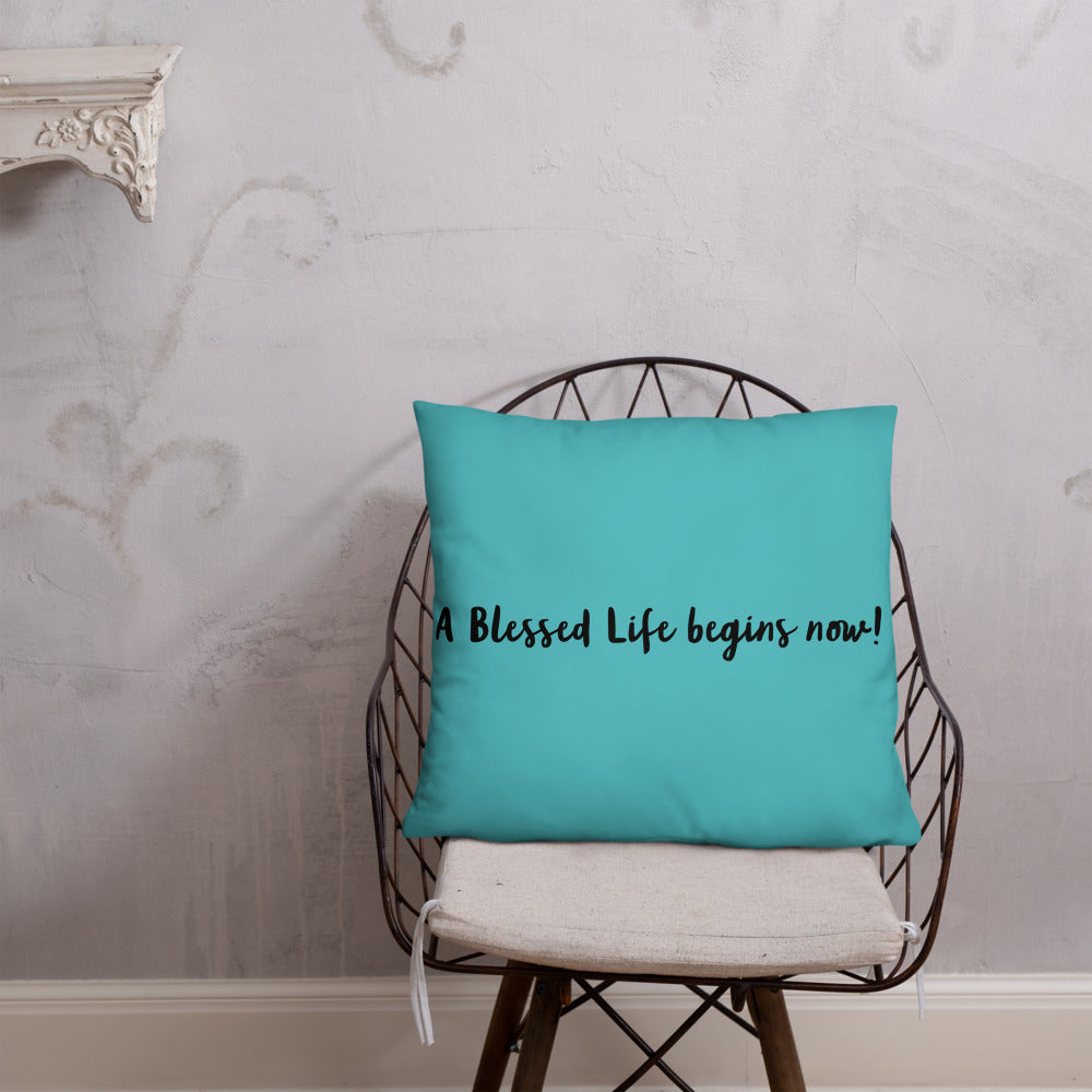 Blessed Life! Basic Pillow (blue)